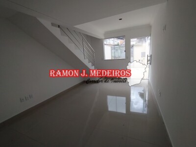 Código VFP224270 - Casa Duplex na(o) Rio Branco