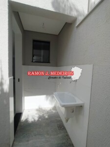 Código VPF224480 - Casa Duplex na(o) Rio Branco